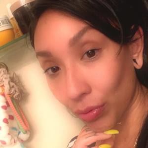 Meet your Posher, Silya